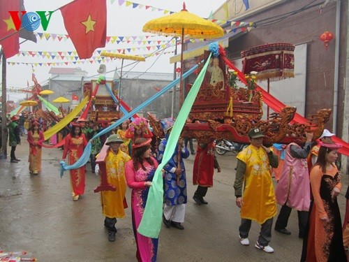 Festival honours royal court mandarin  - ảnh 6